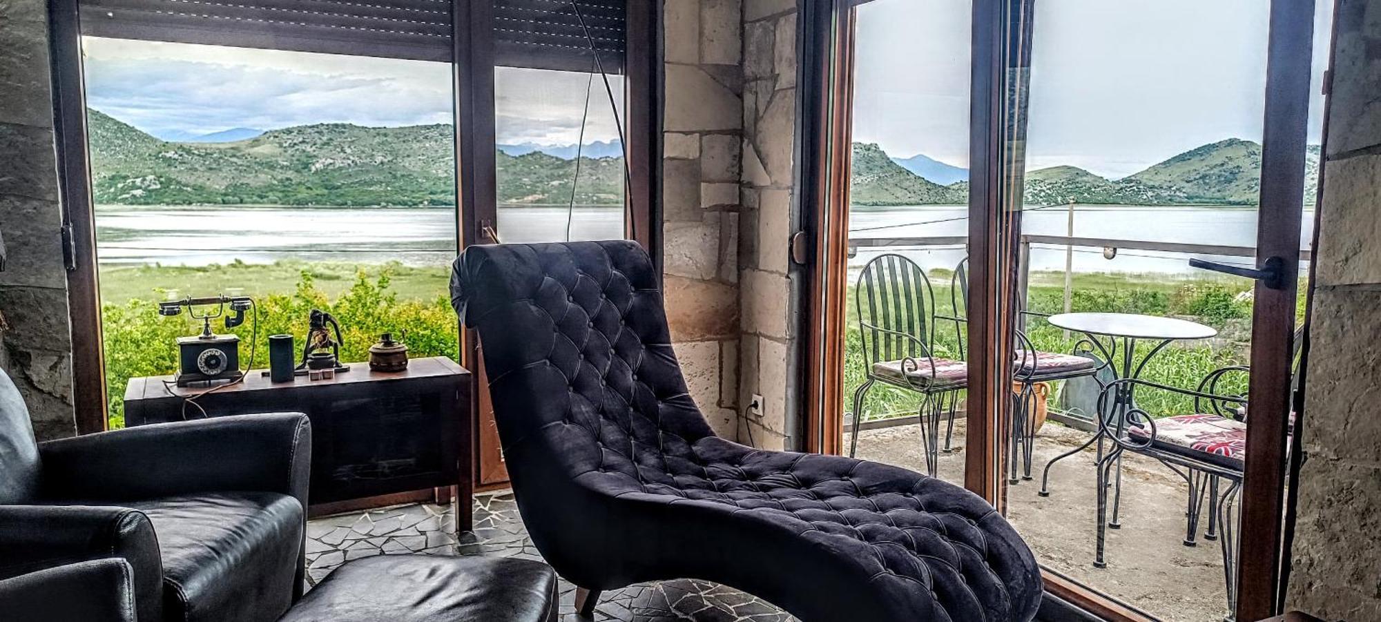 Holiday Home Haustor With Skadar Lake View ポドゴリツァ エクステリア 写真